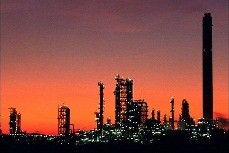 Япония финансисты назад в нефтехимической промышленности Ирана