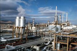Нефтехимская промышленность Ирана привлечет инвестиции в размере 5 млрд долларов.